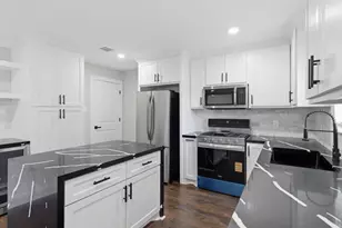 6814 Greenhurst St, Houston, TX 77091 - Photo 2