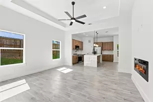 3020 Apache St, Willis, TX 77378 - Photo 4