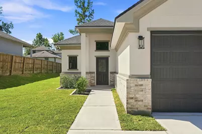 3020 Apache Street, Willis, TX 77378 - Photo 2
