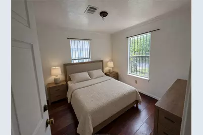 3021 Brackenridge Street, Houston, TX 77026 - Photo 10