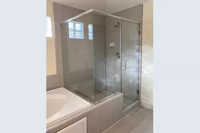 11604 Main Cypress Drive, Houston, TX 77025 - Photo 12