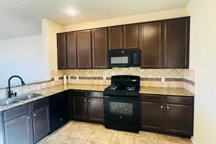 2307 Cloudy Bay Dr, Fresno, TX 77545 - Photo 10