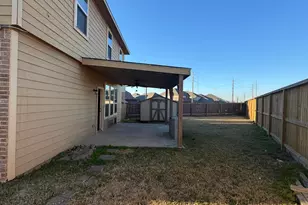 2307 Cloudy Bay Dr, Fresno, TX 77545 - Photo 38