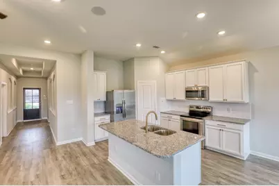 201 Bryan Way, Angleton, TX 77515 - Photo 32