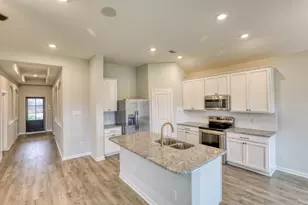 201 Bryan Wy, Angleton, TX 77515 - Photo 32