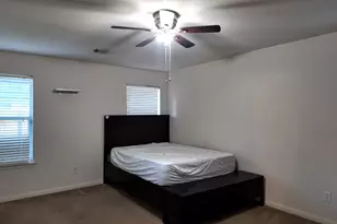 6414 Warfield Ln, Houston, TX 77084 - Photo 10