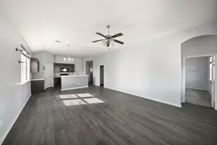 15137 Meadow Glen S, Conroe, TX 77306 - Photo 8