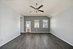 15137 Meadow Glen S, Conroe, TX 77306 - Photo 10