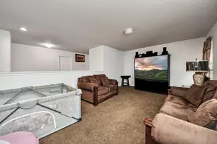 2619 Midnight Star Cir, Friendswood, TX 77546 - Photo 16