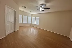 1138 Evandale Ln, Sugar Land, TX 77479 - Photo 14