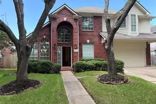 1138 Evandale Ln, Sugar Land, TX 77479 - Photo 2