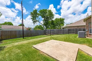 327 Holly Branch Ln, Kemah, TX 77565 - Photo 32