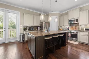 1137 Beasley Hills Ln, Houston, TX 77008 - Photo 10