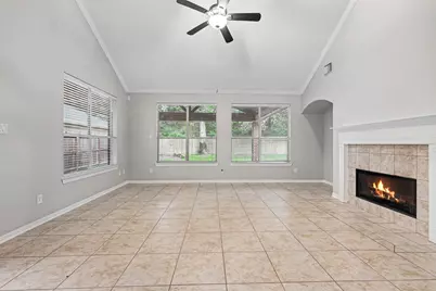 6511 Greencreek Meadows Lane, Spring, TX 77379 - Photo 8