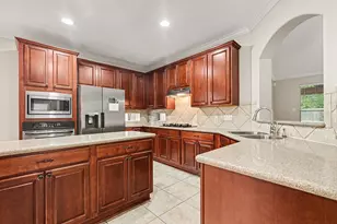 6511 Greencreek Meadows Ln, Spring, TX 77379 - Photo 10