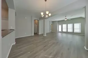 1937 Briar Grove Dr, Conroe, TX 77301 - Photo 6