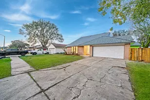 6706 Trigate Dr, Houston, TX 77489 - Photo 2