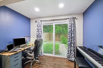 910 Coachlight Drive, Houston, TX 77077 - Photo 16