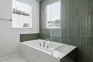 2706 Grand Fountains Dr, Houston, TX 77054 - Photo 22