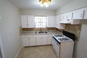 6118 Rietta St, Houston, TX 77016 - Photo 8