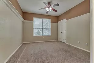 59 W Prairie Dawn Cir, The Woodlands, TX 77385 - Photo 28