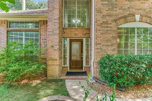 59 W Prairie Dawn Cir, The Woodlands, TX 77385 - Photo 2