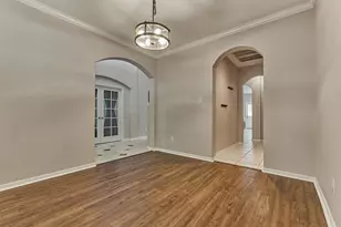 59 W Prairie Dawn Cir, The Woodlands, TX 77385 - Photo 4