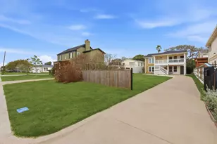 5120 Avenue U, Galveston, TX 77551 - Photo 4