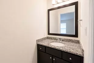 2 Chalice Trl, Sugar Land, TX 77498 - Photo 32