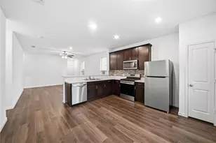 16306 Fontana Ct, Conroe, TX 77302 - Photo 10