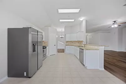 19718 Gable Woods Drive, Tomball, TX 77375 - Photo 14