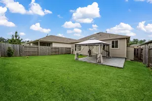 350 Shady Cedar Hl Ln, Willis, TX 77378 - Photo 22