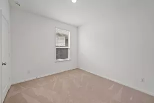 350 Shady Cedar Hl Ln, Willis, TX 77378 - Photo 4