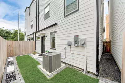 5502 Wheatley Street #B, Houston, TX 77091 - Photo 32