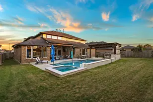 28334 Sparkling Brook Ln, Fulshear, TX 77441 - Photo 42