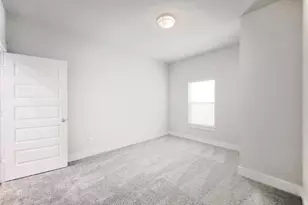 1602 Westside Gardens Ln, Houston, TX 77055 - Photo 18