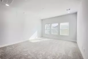 1602 Westside Gardens Ln, Houston, TX 77055 - Photo 12