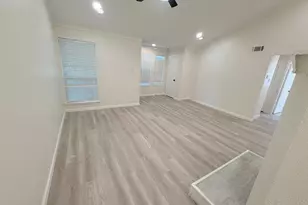 9506 Wellsworth Dr, Houston, TX 77083 - Photo 4