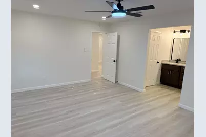 9506 Wellsworth Drive, Houston, TX 77083 - Photo 12