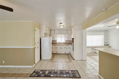 203 Paul Knox Street, Huntsville, TX 77320 - Photo 14
