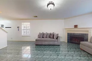 7106 Bayou Crest Dr, Houston, TX 77088 - Photo 6