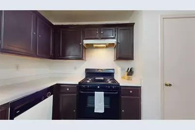7106 Bayou Crest Drive, Houston, TX 77088 - Photo 10