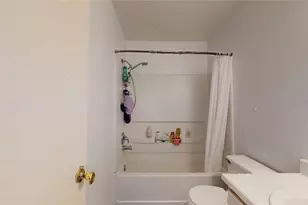 7106 Bayou Crest Dr, Houston, TX 77088 - Photo 42
