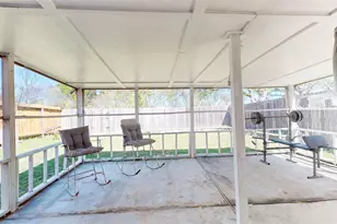 7106 Bayou Crest Dr, Houston, TX 77088 - Photo 44