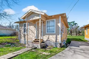 3807 Love St, Houston, TX 77026 - Photo 2