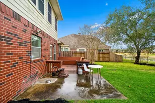 12310 Shadow Island Dr, Houston, TX 77082 - Photo 30