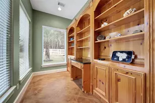 20011 Hilltop Ranch Dr, Montgomery, TX 77316 - Photo 18