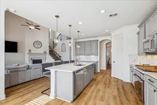 17903 Rushing Holw Ct, Tomball, TX 77377 - Photo 14