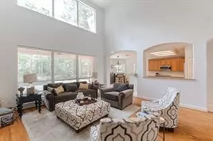 6 Greycrest Pl, The Woodlands, TX 77382 - Photo 16