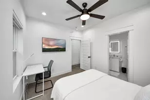 531 Schweikhardt St, Houston, TX 77020 - Photo 14